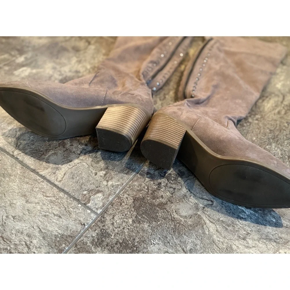 Madden Girl Melinda Amelia Tall Boots Taupe Suede Side Zip‎ Block Heel Size 6.5